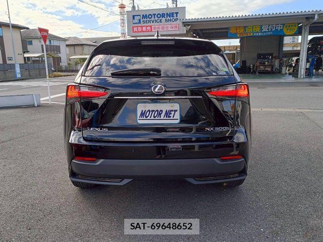 Lexus NX 2014-09 2081978-17