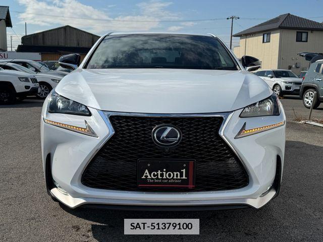 Lexus NX 2016-08 3015110-1