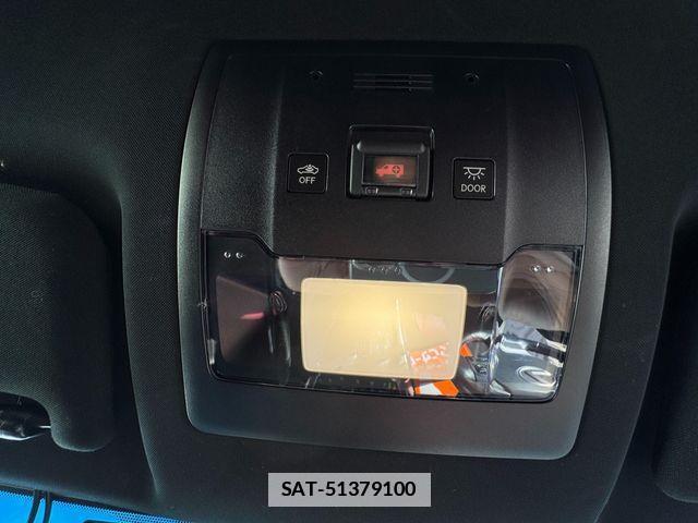 Lexus NX 2016-08 3015110-26