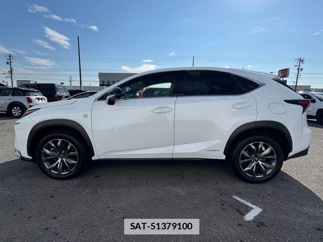 Lexus NX 2016-08 3015110-2