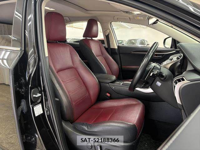 Lexus NX 2017-11 3066413-8