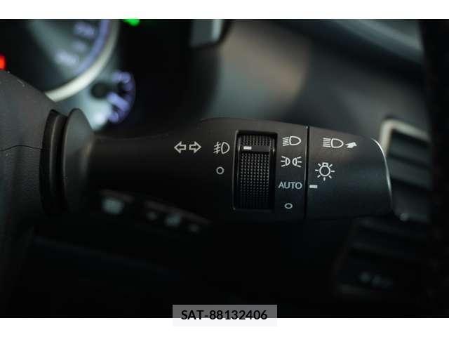 Lexus NX 2019-07 5871028-26