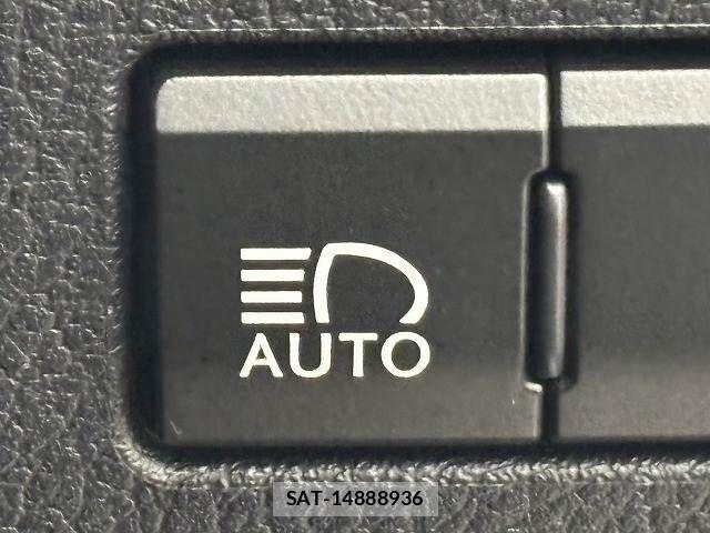 Lexus NX 2021-05 6011713-10
