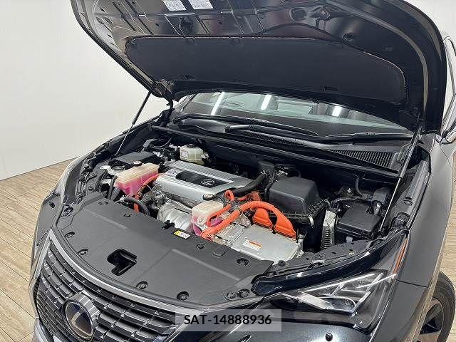 Lexus NX 2021-05 6011713-17