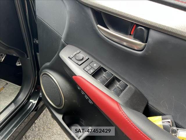 Lexus NX 2021-07 6011720-13