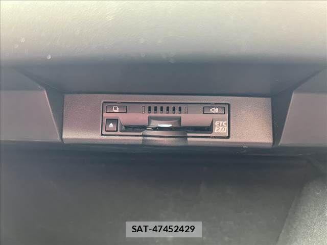 Lexus NX 2021-07 6011720-24