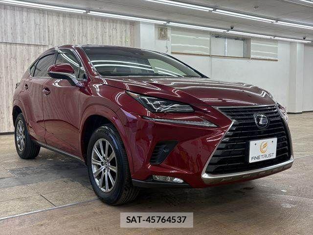 Lexus NX 2017-12 6011740-13