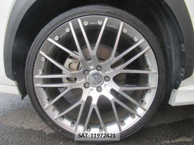 Lexus NX 2015-09 6612895-12