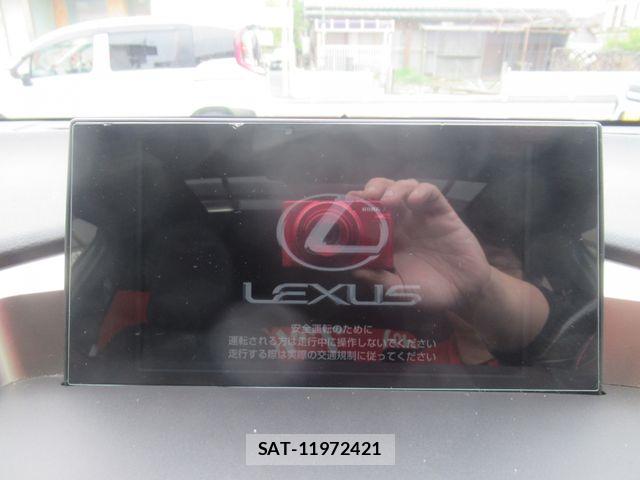 Lexus NX 2015-09 6612895-16