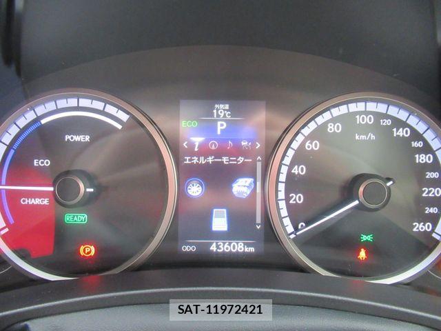 Lexus NX 2015-09 6612895-20