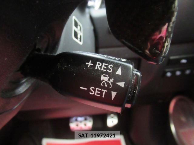 Lexus NX 2015-09 6612895-24