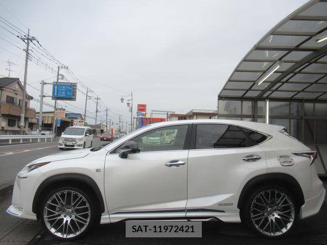 Lexus NX 2015-09 6612895-3