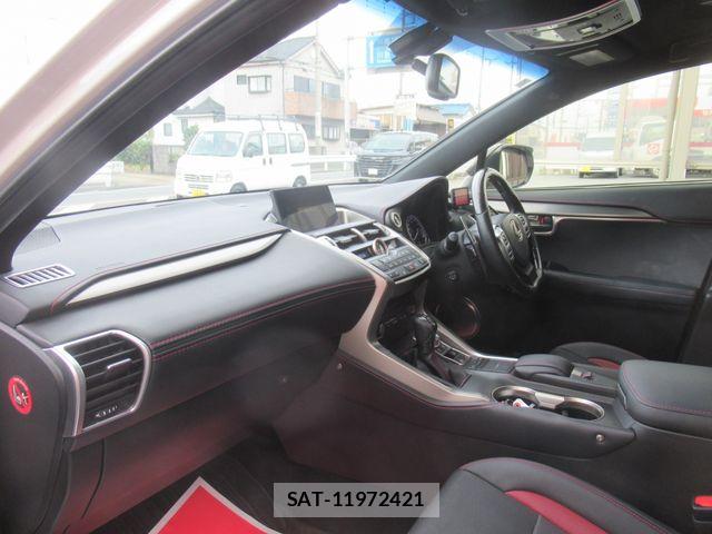 Lexus NX 2015-09 6612895-5