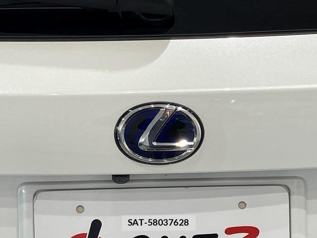 Lexus NX 2018-12 6612892-14