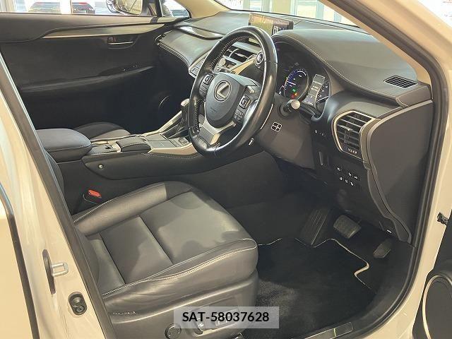Lexus NX 2018-12 6612892-20