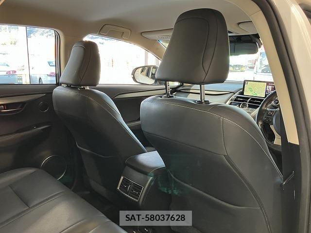 Lexus NX 2018-12 6612892-24