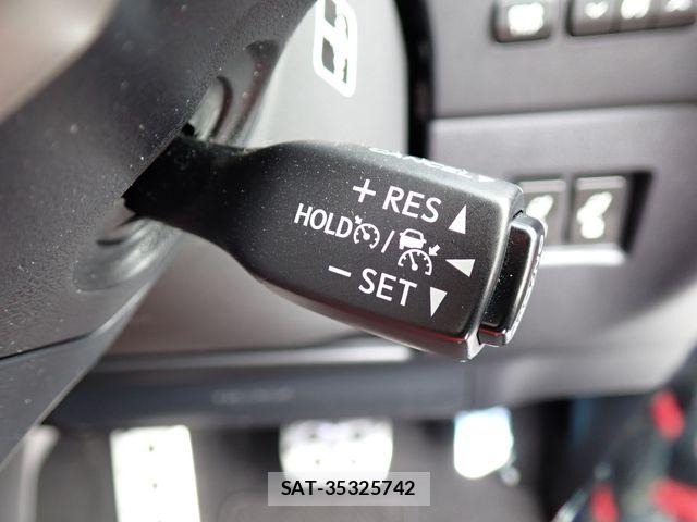 Lexus NX 2018-08 6672283-13