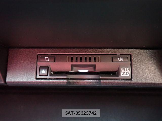 Lexus NX 2018-08 6672283-26