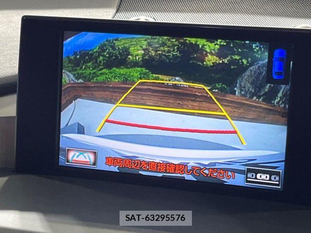 Lexus NX 2015-06 6716535-4