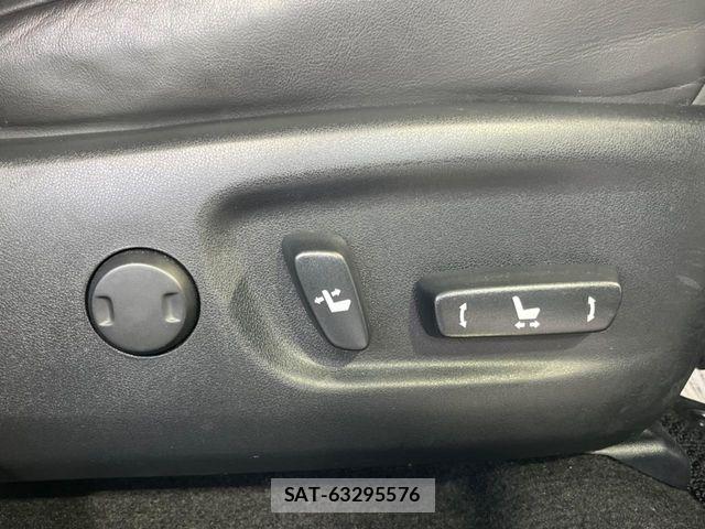 Lexus NX 2015-06 6716535-6