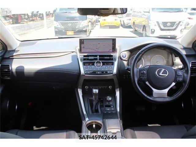 Lexus NX 2020-04 6752253-22