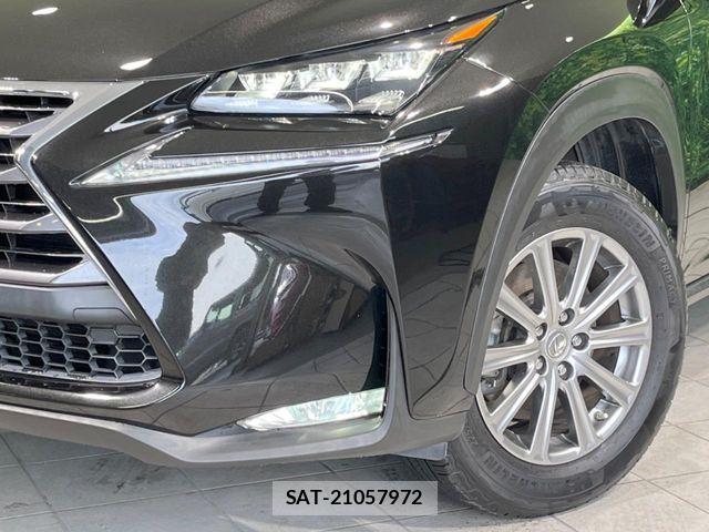 Lexus NX 2015-03 6815728-11