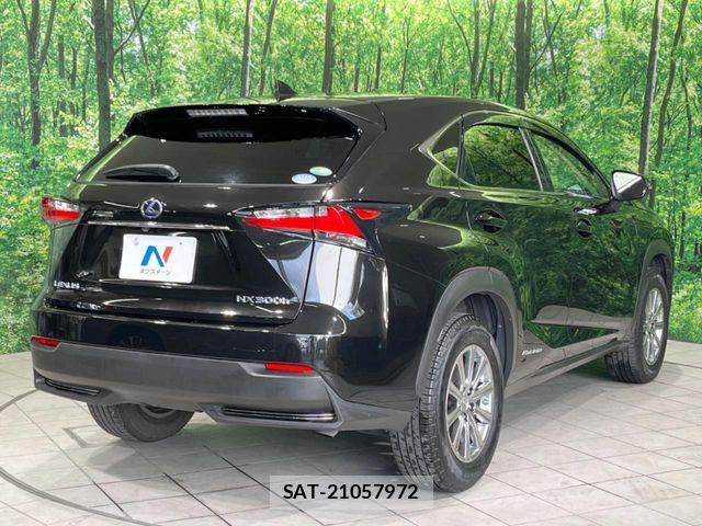 Lexus NX 2015-03 6815728-16