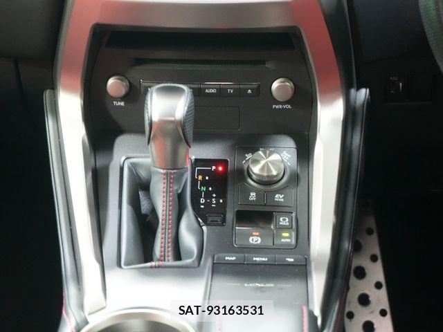 Lexus NX 2020-11 6907773-16