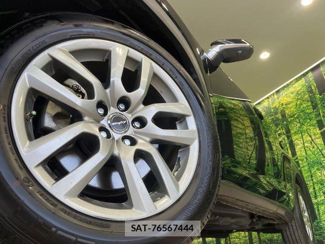Lexus NX 2015-11 6995170-12