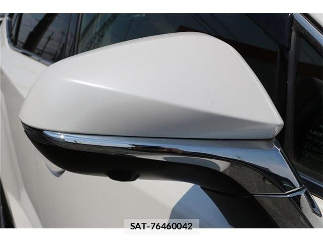 Lexus NX 2018-04 6995116-26