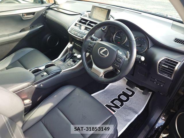 Lexus NX 2015-02 7020780-10