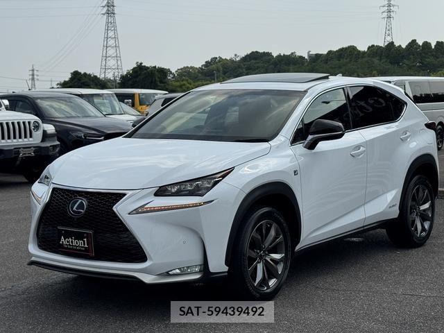 Lexus NX 2017-03 7020778-0