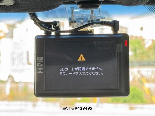 Lexus NX 2017-03 7020778-23