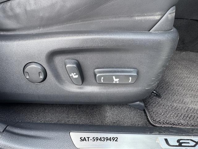 Lexus NX 2017-03 7020778-24
