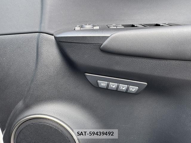 Lexus NX 2017-03 7020778-25
