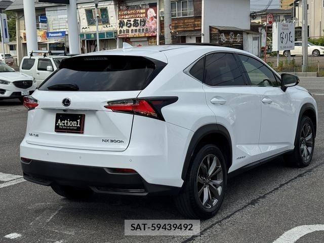Lexus NX 2017-03 7020778-5