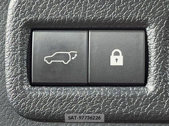 Lexus NX 2017-09 7059277-7