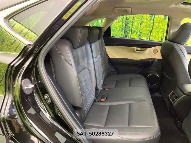 Lexus NX 2015-08 7221036-9