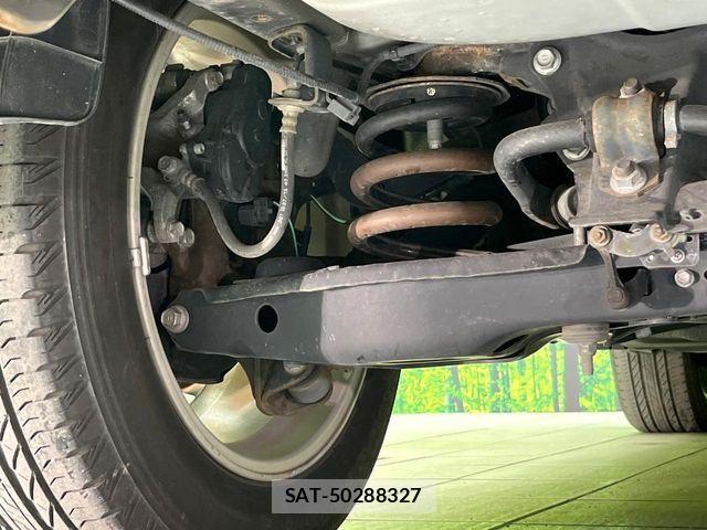 Lexus NX 2015-08 7221036-19
