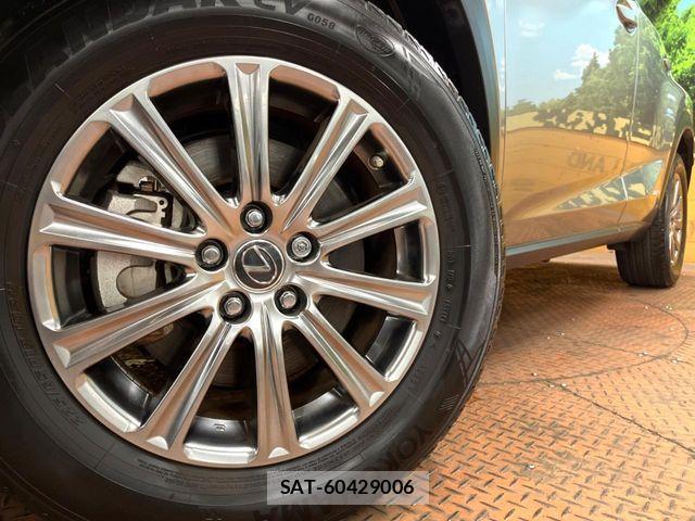 Lexus NX 2019-09 7221037-12
