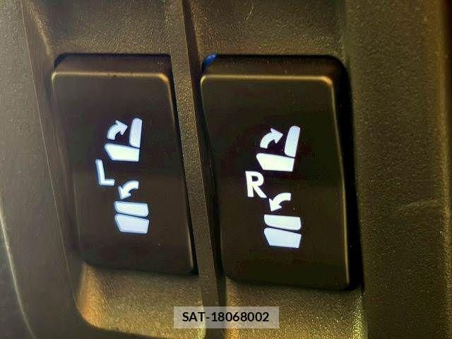 Lexus NX 2019-05 7251330-5