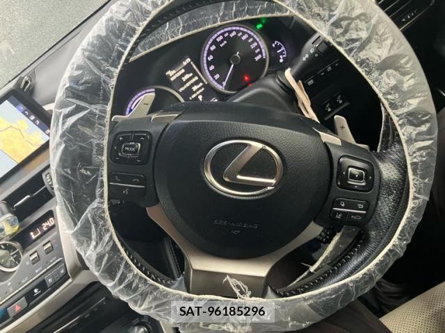 Lexus NX 2018-01 7272238-13