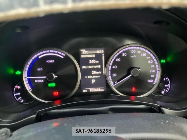 Lexus NX 2018-01 7272238-16