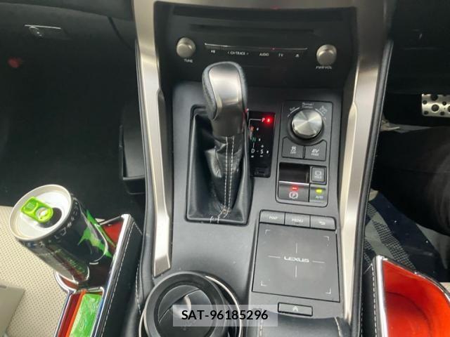 Lexus NX 2018-01 7272238-20