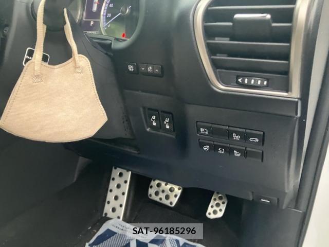 Lexus NX 2018-01 7272238-21