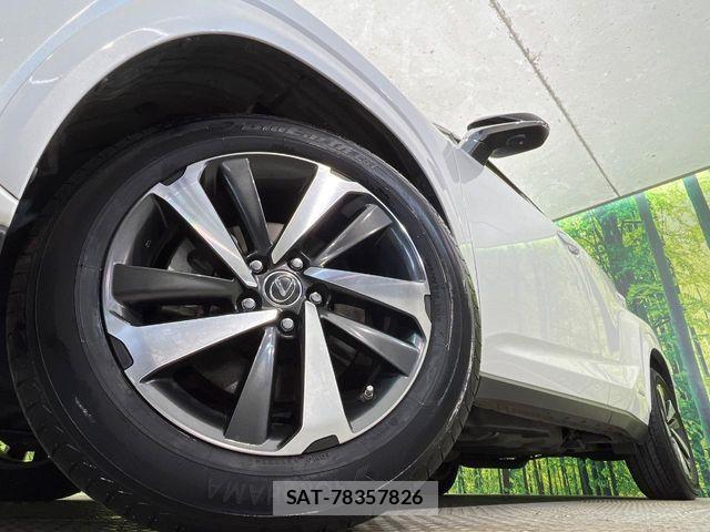 Lexus NX 2019-03 7328054-12