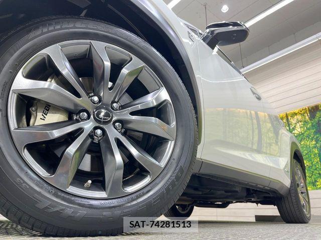 Lexus NX 2015-06 7358517-12
