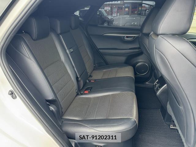Lexus NX 2015-09 7358522-9