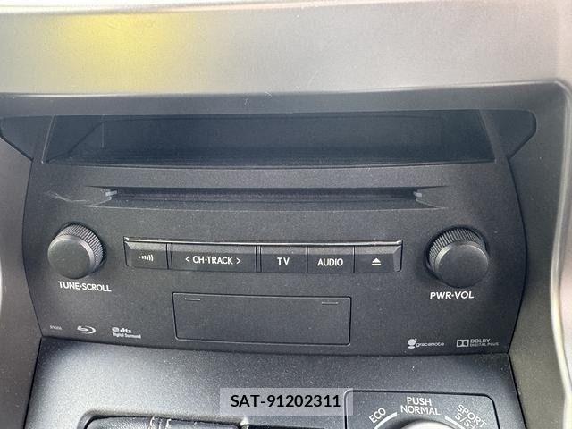 Lexus NX 2015-09 7358522-17