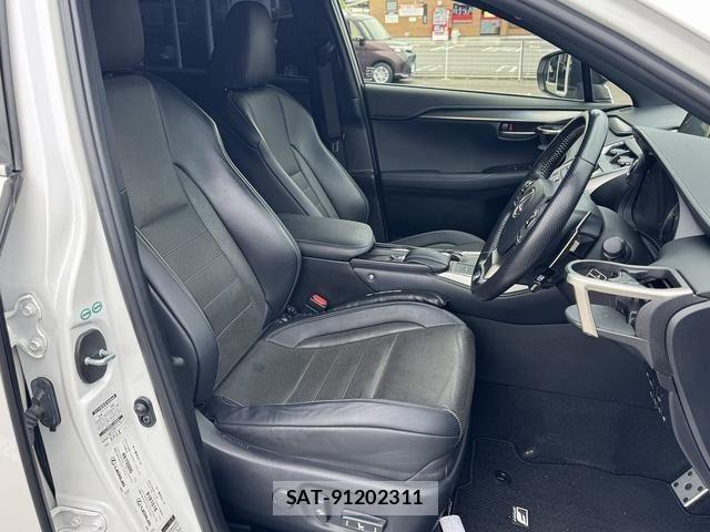 Lexus NX 2015-09 7358522-8